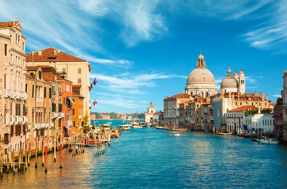 Живописная Венеция манит туристов. Фото: shutterstock