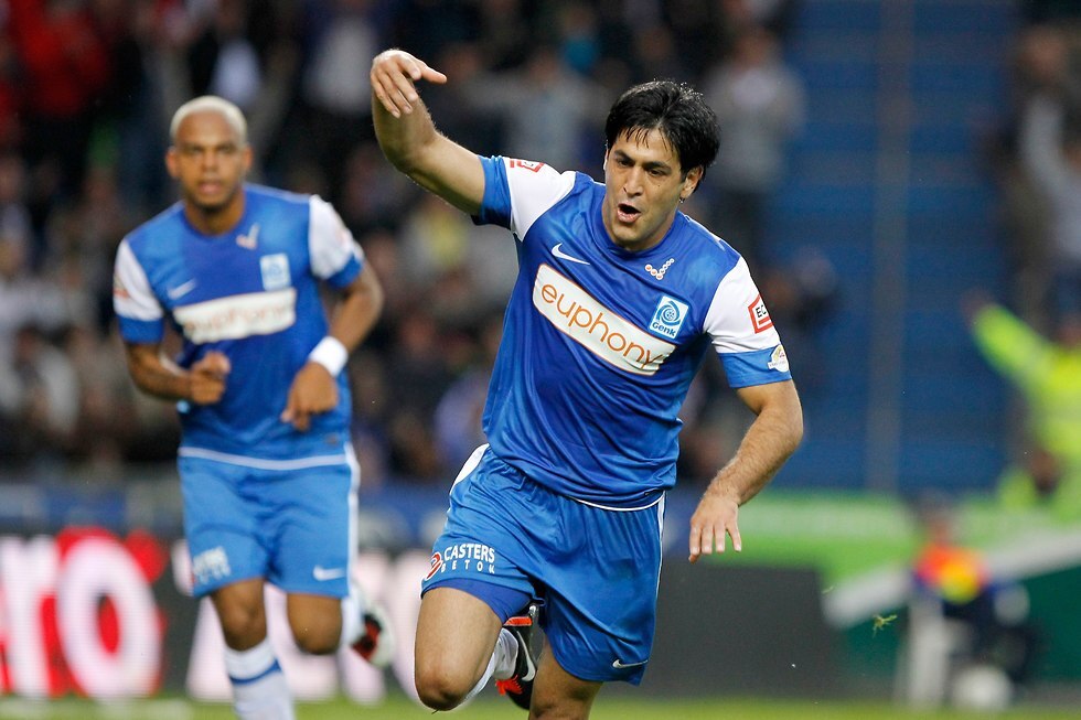 Aliniv Barda in a Genk uniform