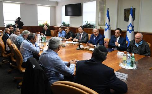 Benjamin Netanyahu meeting with Yesha Council leadership, December 2018  ()