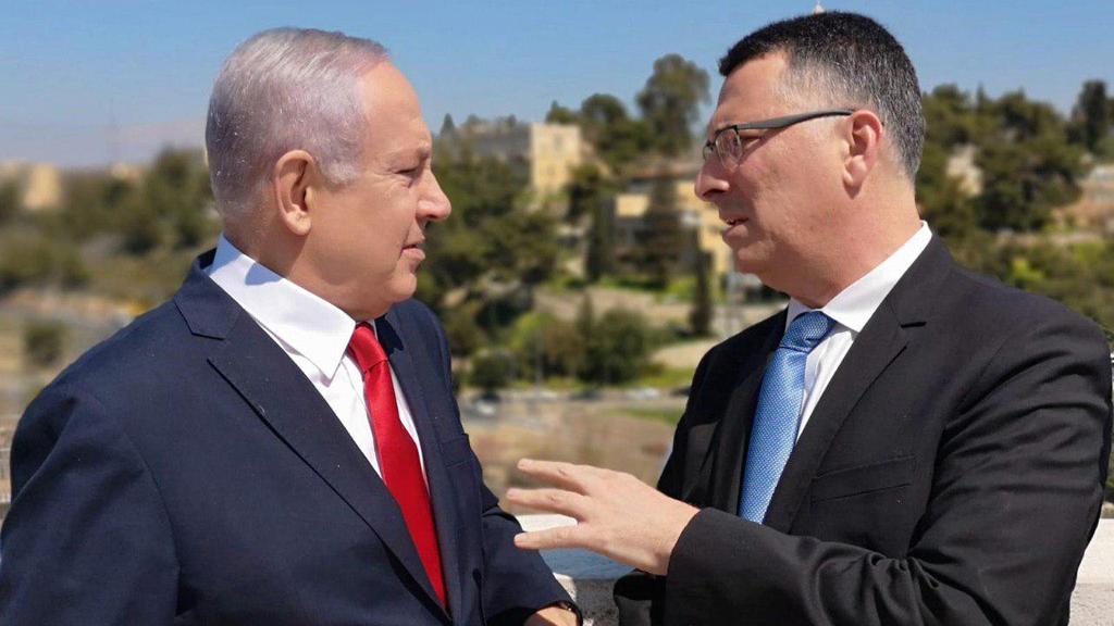 Prime Minister Benjamin Netanyahu and Likud MK Gideon Sa'ar   (Photo: Sharon Revivo)