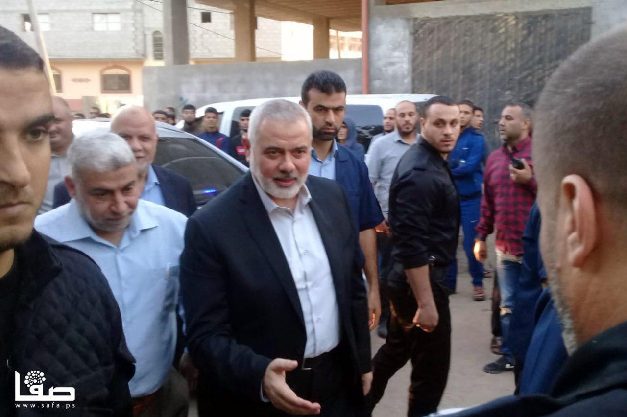Hamas leader Ismail Haniyeh ()