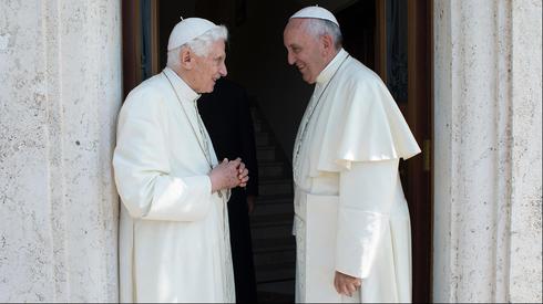 Pope Benedict XVI and Pope Francis  (Photo: EPA)
