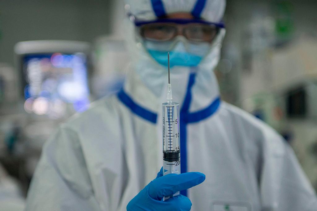 בידוד חולי קורונה בבית החולים בווהאן (צילום: AFP)