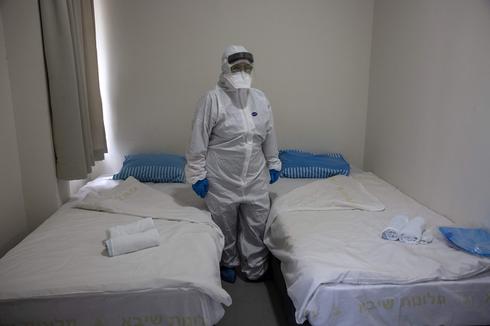 Изолятор в больнице "Шиба" в Израиле. Фото: AFP