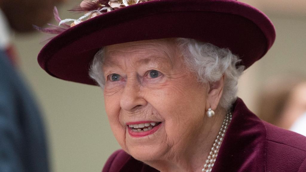UK's Queen Elizabeth II  ()