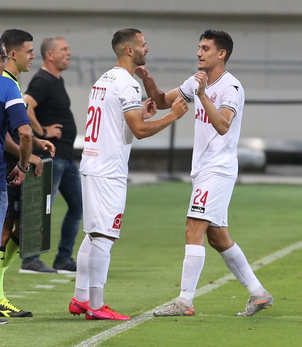 לא בבית: 0:3 להפועל חיפה על הפועל ת"א