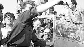 Begin on an election tour of the Talpiot transit camp