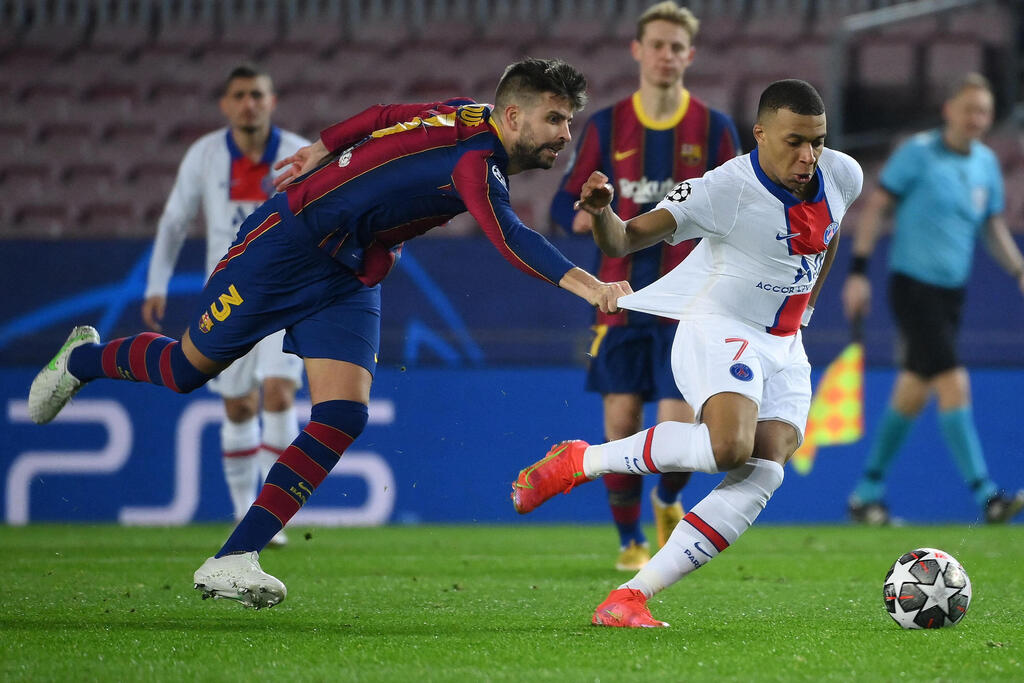 Killian Mbabane escapes from Gerard Pique