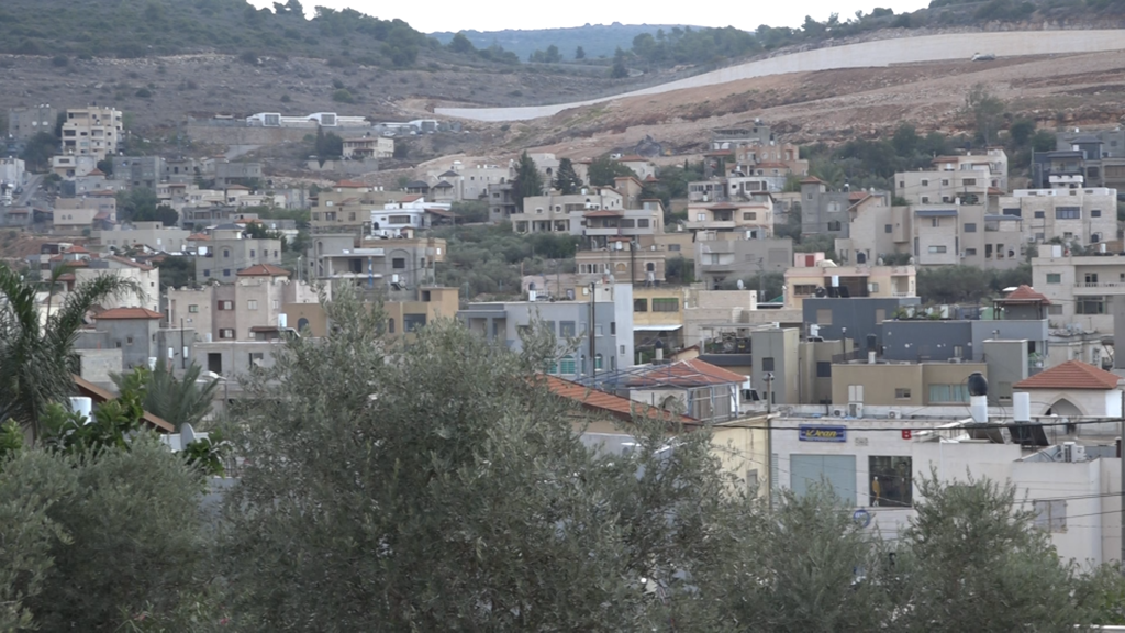 disconnected.  The city of Sakhnin