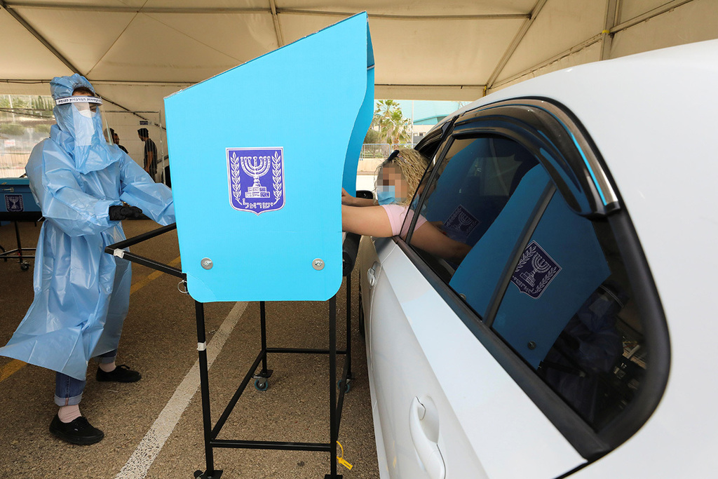 Ballot boxes for isolators in Haifa