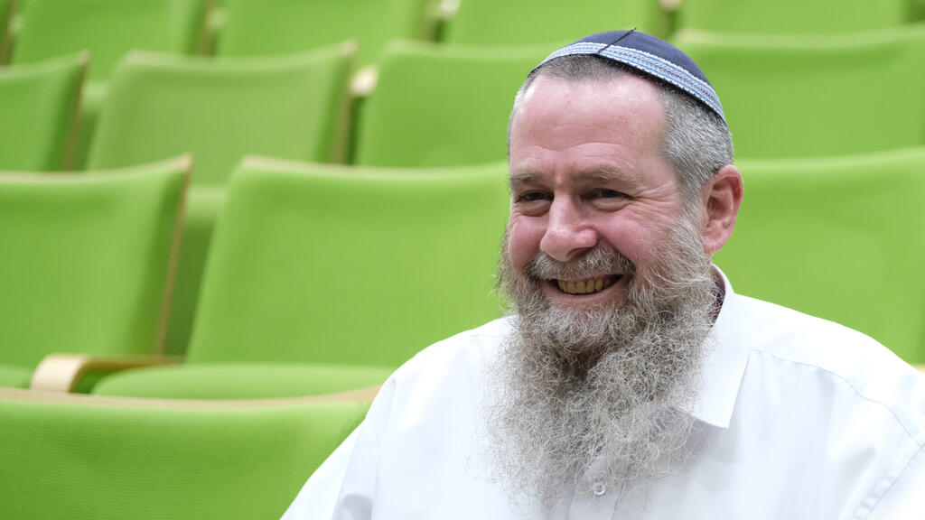 אבי מעוז 