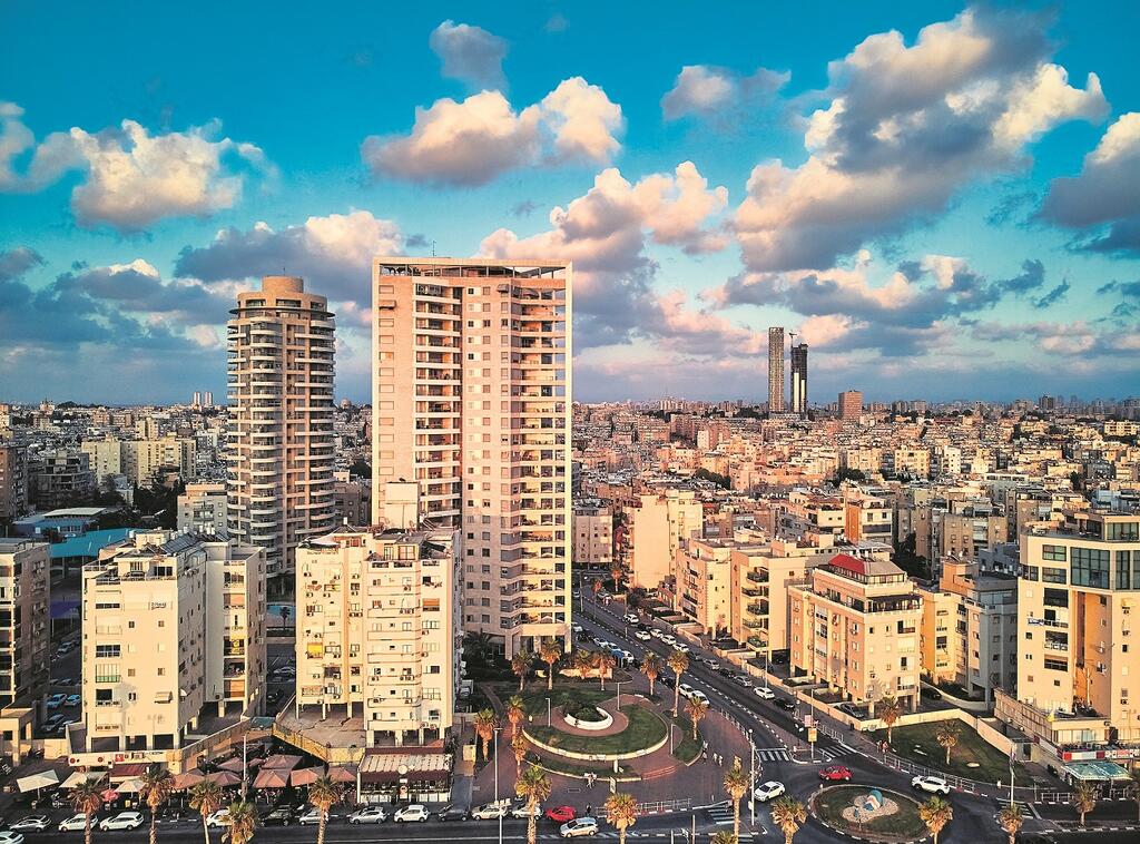 קו הרקיע של בת ים