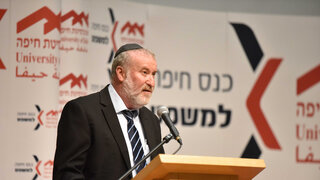 אביחי מנדלבליט בכנס למשפט של הפקולטה למשפטים באונ