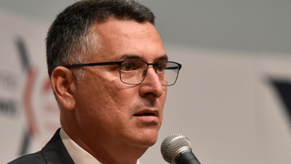 גדעון סער בכנס למשפט של הפקולטה למשפטים באונ