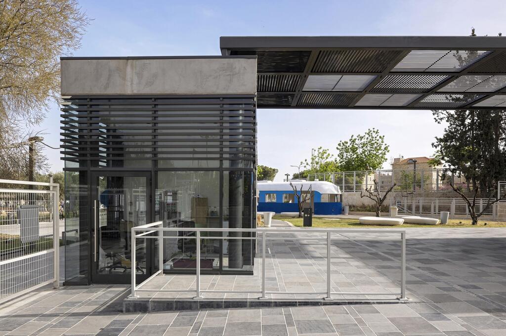 אות האדריכלות - מבנה ציבור: תיאטרון הקרון בירושלים של סיטון + טנוס אדריכלים (צילום: שי אפשטיין ודור קמחי ) אות האדריכלות - מבנה ציבור: תיאטרון הקרון בירושלים של סיטון + טנוס אדריכלים