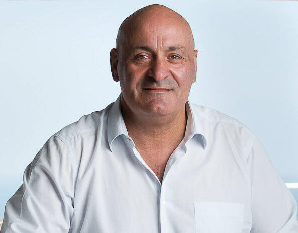 יוסי אברהמי, יו"ר ובעלי קבוצת יוסי אברהמי