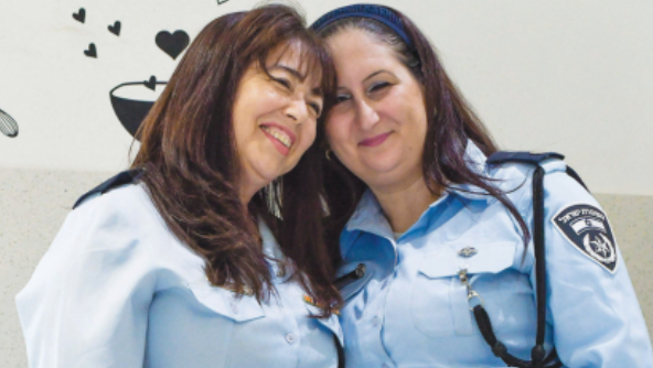 רב פקד כהן ורב פקד גרף