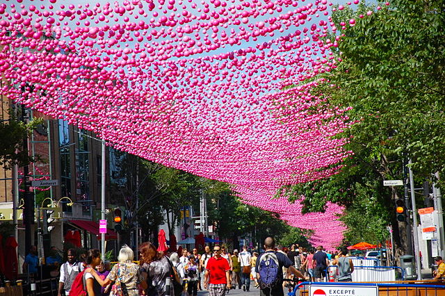 http://commons.wikimedia.org/wiki/File:Pink_Balls_Montreal.jpg