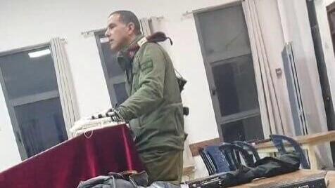 מפקד אוגדה 80 תא"ל איתמר בן חיים: "אין תרחיש של מתקפה מצרית נגד ישראל" מפקד אוגדה 80 תא"ל איתמר בן חיים: "אין תרחיש של מתקפה מצרית נגד ישראל"