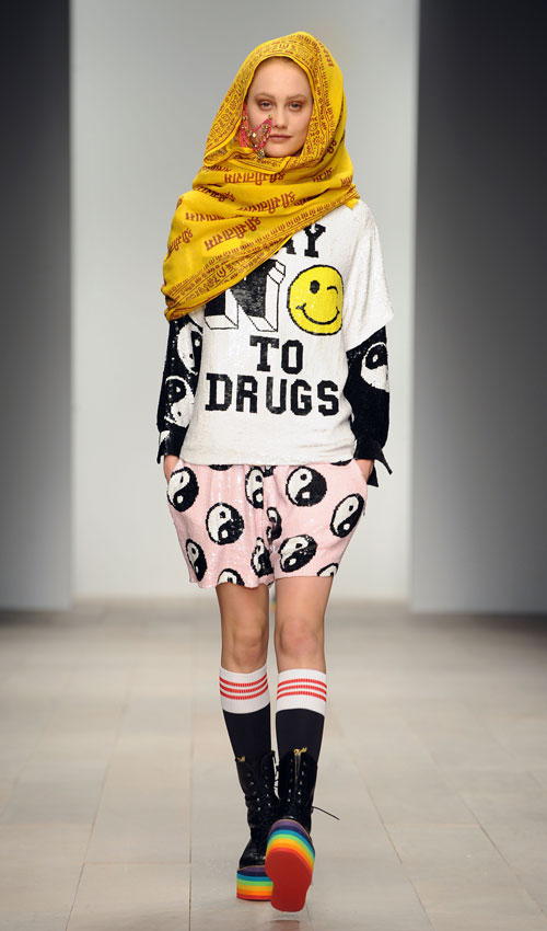 תצוגת האופנה של אשיש גופטא, סתיו-חורף 2012-13 (צילום: gettyimages)