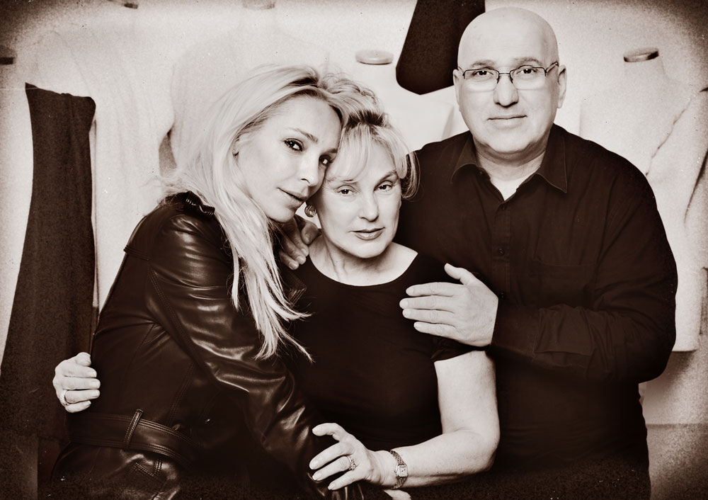 משפחת מאוזנר למותג האופנה מאוזנר. המותג הוקם לפני 38 שנה על ידי בני הזוג יהושע ורבקה (צילום: ענבל מרמרי)