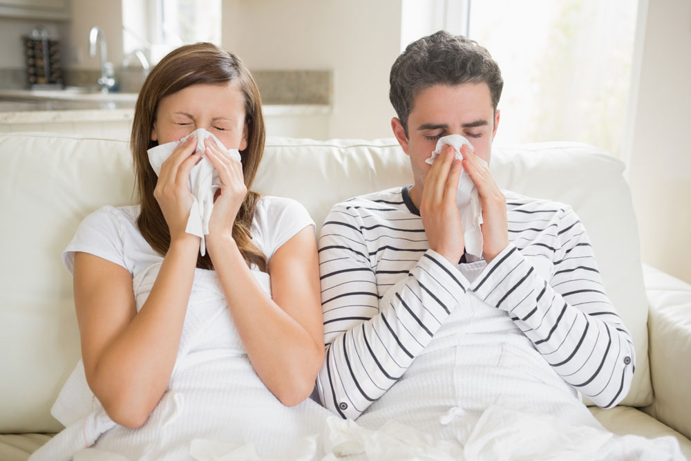 הצטננות היא מחלה ויראלית, וכבר עם האפצ'י הראשון אפשר להדביק את כל המשפחה (צילום: thinkstock)