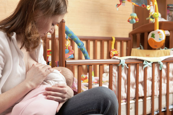 נשים בחודש הראשון לאחר הלידה נחשבות לבעלות סיכון גבוה יותר להידבק במחלות חורף וללקות בסיבוכיהן (צילום: thinkstock)