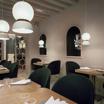 מסעדת Le sergent recruteur בפריז, של נודון והשף בונה (Courtesy of Jaime Hayon)