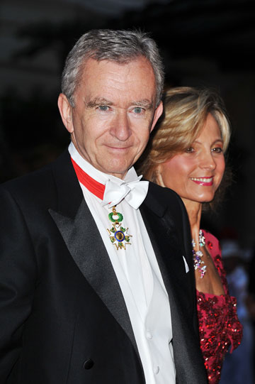 במקום הרביעי ברשימה: ברנאר ארנו, האיש העשיר ביותר בצרפת זכה לתואר ''מפרק המשפחות של תעשיית האופנה'' (צילום: gettyimages)