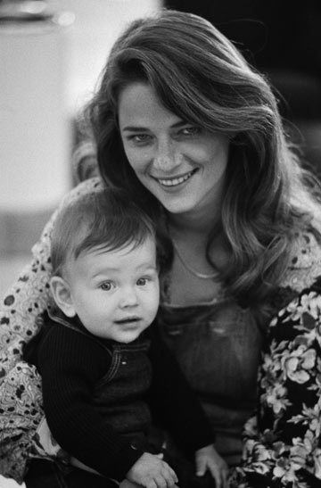 עם בנה ברנבי, 1973 (צילום: gettyimages)
