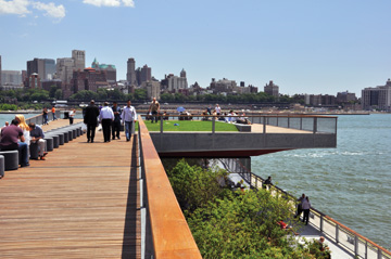 פרויקט East River בניו יורק. חיבור לקו המים
