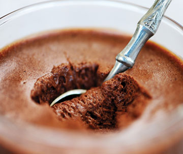 מוס שוקולד של מיקי שמו (צילום: מיכל רביבו)