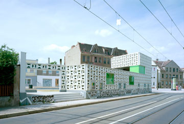 הספרייה הפתוחה במגדבורג. יוזמת תושבים (צילום: Thomas Voelkel)