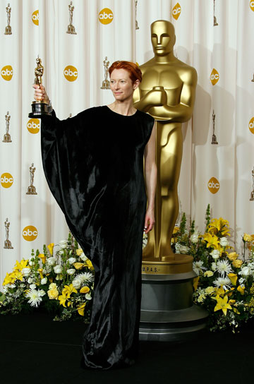 ב-2008 זכתה באוסקר ובהכרה הרשמית של האקדמיה. סווינטון (צילום: gettyimages)