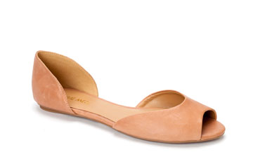 ניין ווסט: נעליים שטוחות עם סוליית גומי