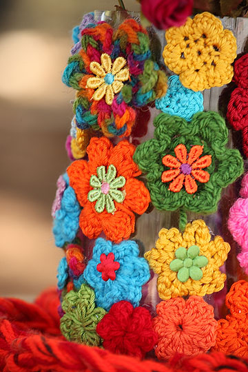  פרחים סרוגים בכל הצבעים (צילום: מיה דרור כרמי)