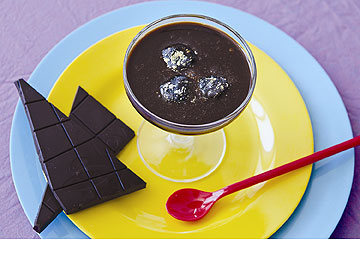 טראפלס במרק שוקולד וצ'ילי מונטזומה. טרז פזוס (צילום: דקלה בסיסט שפריר)