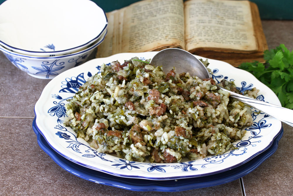 בחש - אורז בוכרי עם בשר כבש, כוסברה ובצל ירוק (צילום: אסנת לסטר)