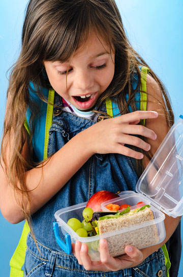 מערכת אכילה תסייע להכנת אוכל לבית הספר (צילום: shutterstock)