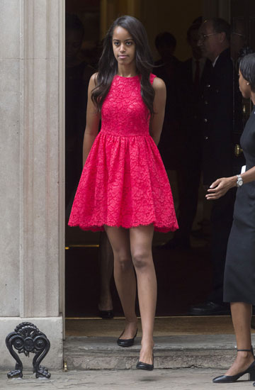 נבחרה על ידי Teen Vogue לשמלת הקיץ המושלמת (צילום: rex/asap creative )