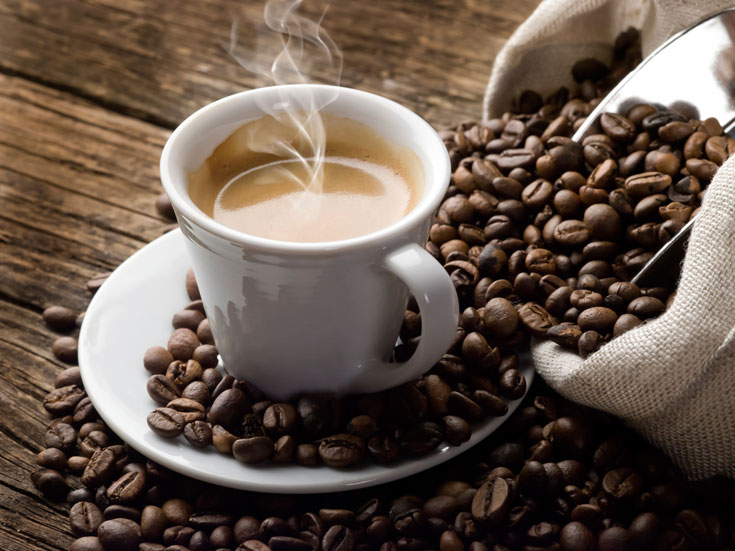 איזה מסע עושה הקפה עד הכוס שלנו? (צילום: thinkstock)