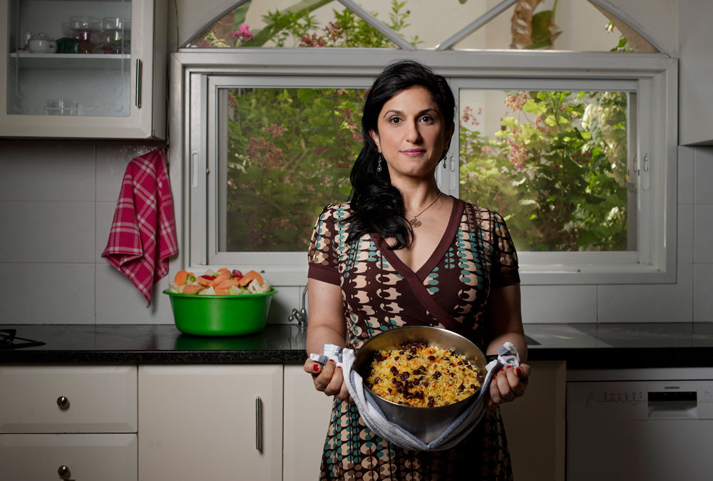 מבשלת עם אמא בכל יום שישי. דורית רביניאן (צילום: רלי אברהמי)