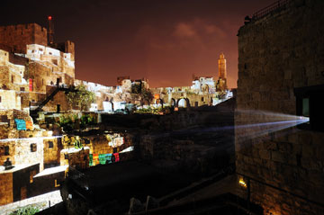 החיזיון הלילי במגדל דוד (צילום: נפתלי הילגר)