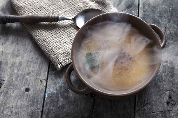 אכלו ארוחה מבושלת בסתיו ובחורף, הקלה יותר לעיכול (צילום: thinkstock)