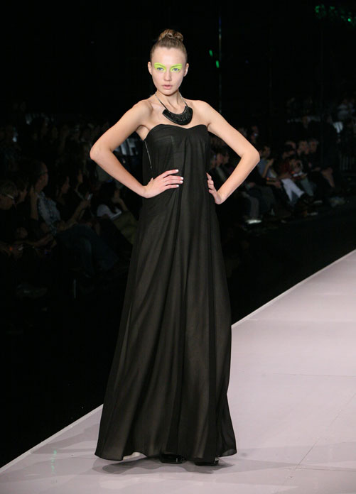 תצוגת האופנה של המעצבת חגית ויטמן, חורף 2012-13 (צילום: ענבל מרמרי)