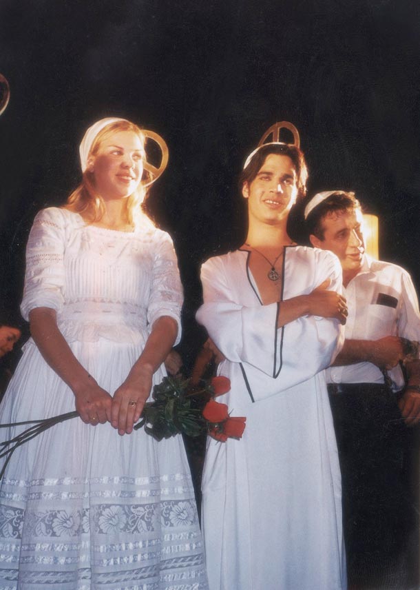 הו, אילנה. גפן וברקוביץ' בחתונתם, 1996 (צילום: רפי דלויה)