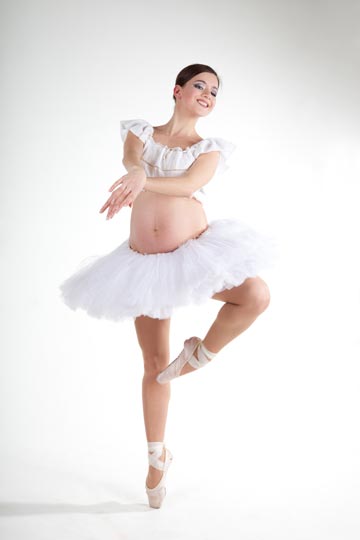 את כבר לא צריכה לרקוד כל הדרך לחדר הלידה (צילום: Cheesegirl/shutterstock)