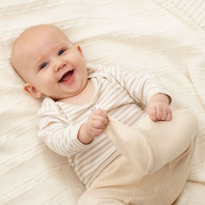 תינוק (זה צילום אילוסטרציה, ברור שהתינוק שלי אפילו יותר חמוד, אבל גם זה סבבה). המחשב שלי קובע שהוא אחוזון 70 בחמידות (צילום: thinkstock)