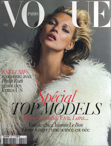 קייט מוס בפרווה על שער מגזין ווג פריז, אוקטובר 2009