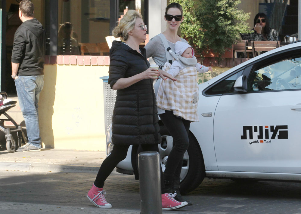 לשימוש XO מיה דגן יעל גולדמן